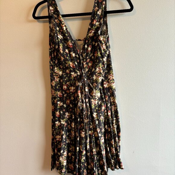 Buffalo David Bitton | Mini Floral Dress - Picture 2 of 4